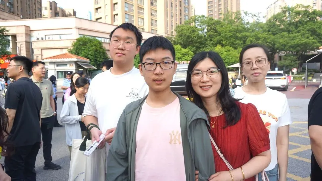 中考第一天 | 哇!作文题“飞地”出炉,又是专为园区校出的吗?-第52张图片-四季读书网 中考第一天 | 哇!作文题“飞地”出炉,又是专为园区校出的吗?-第52张图片-四季读书网