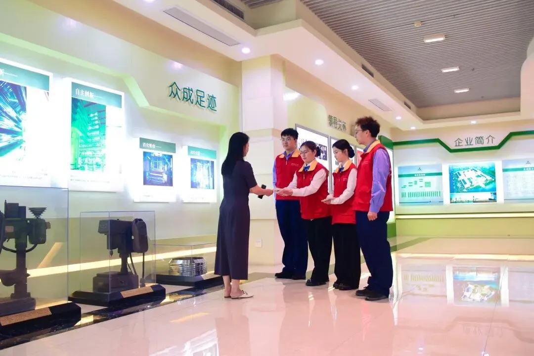 为民服务月系列活动 | 红船入校护中考 满格电力助绿企-第5张图片-四季读书网 为民服务月系列活动 | 红船入校护中考 满格电力助绿企-第5张图片-四季读书网