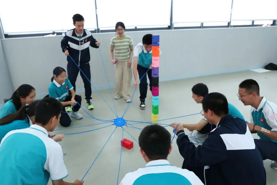 塑造从容应考心,蓄力冲刺中考路|广州市五中附属初级中学2026届初三学生考前心理团康活动-第41张图片-四季读书网 塑造从容应考心,蓄力冲刺中考路|广州市五中附属初级中学2026届初三学生考前心理团康活动-第41张图片-四季读书网