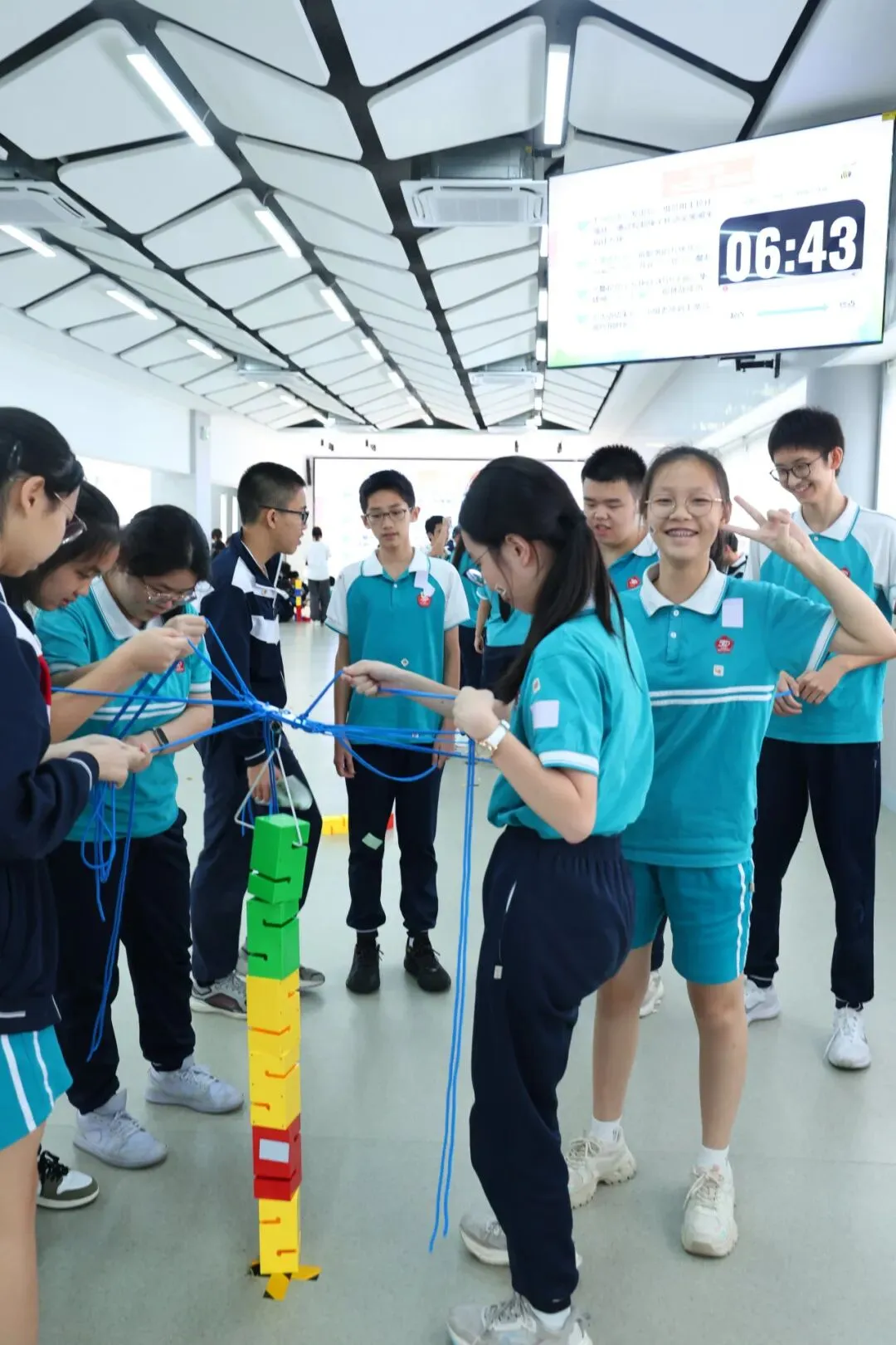 塑造从容应考心,蓄力冲刺中考路|广州市五中附属初级中学2026届初三学生考前心理团康活动-第49张图片-四季读书网 塑造从容应考心,蓄力冲刺中考路|广州市五中附属初级中学2026届初三学生考前心理团康活动-第49张图片-四季读书网