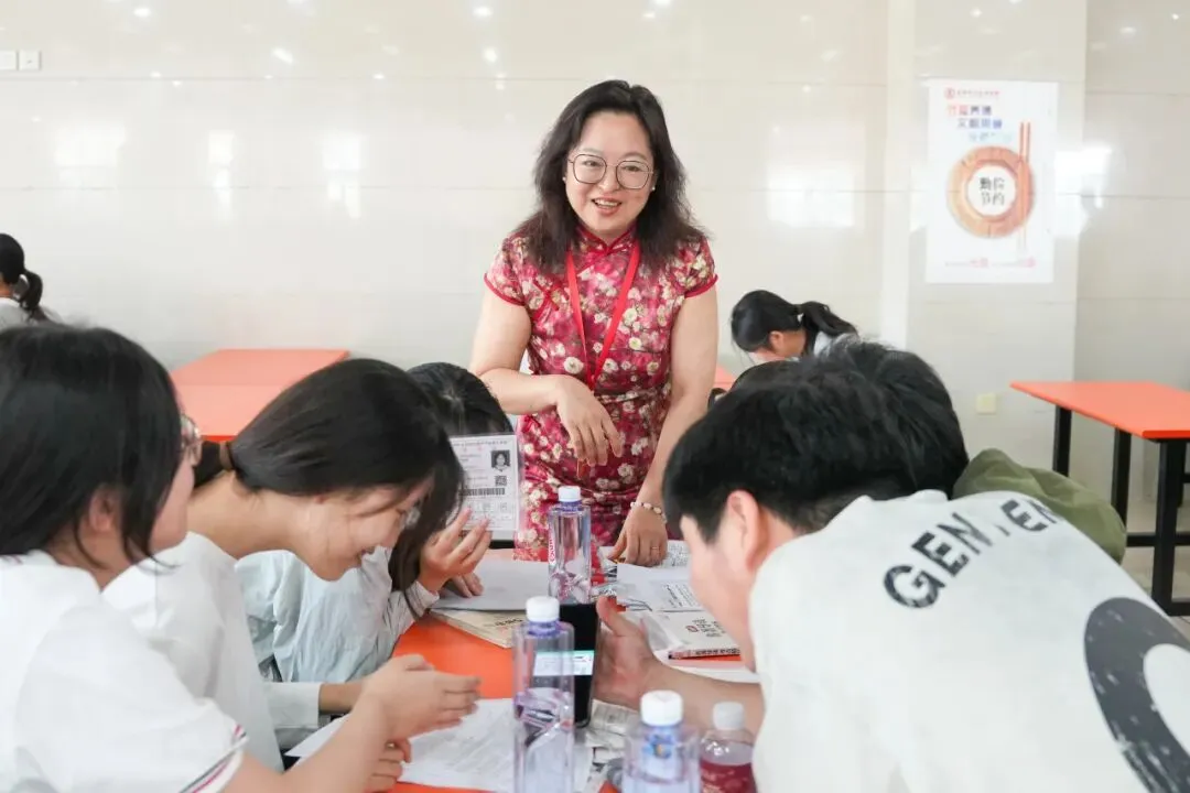 中考首日|乘风启卷,笔下生花-第33张图片-四季读书网 中考首日|乘风启卷,笔下生花-第33张图片-四季读书网
