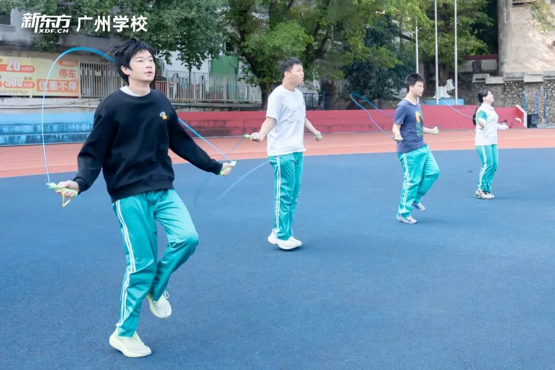 好燃!回顾2026届中考学子的高光时刻!-第31张图片-四季读书网