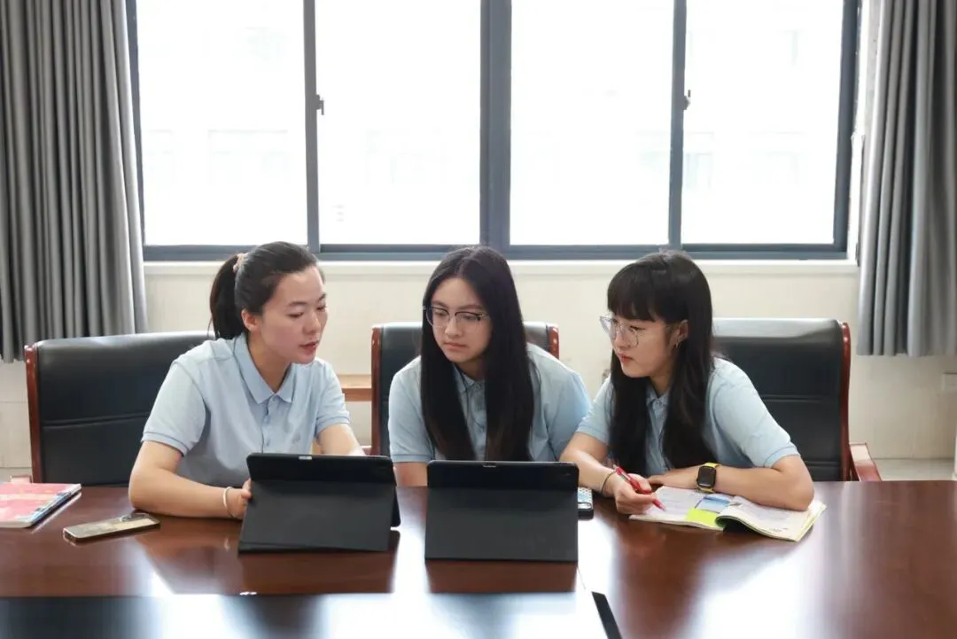 普学汇志|2026届中考备考冲刺纪实-第19张图片-四季读书网 普学汇志|2026届中考备考冲刺纪实-第19张图片-四季读书网