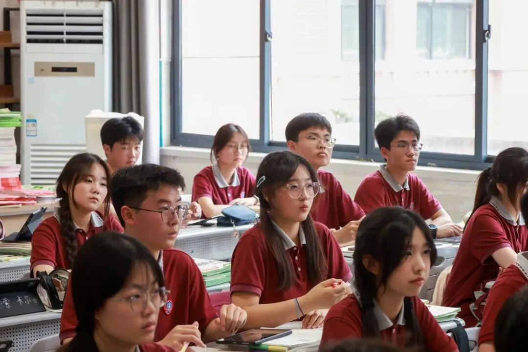 普学汇志|2026届中考备考冲刺纪实-第29张图片-四季读书网 普学汇志|2026届中考备考冲刺纪实-第29张图片-四季读书网