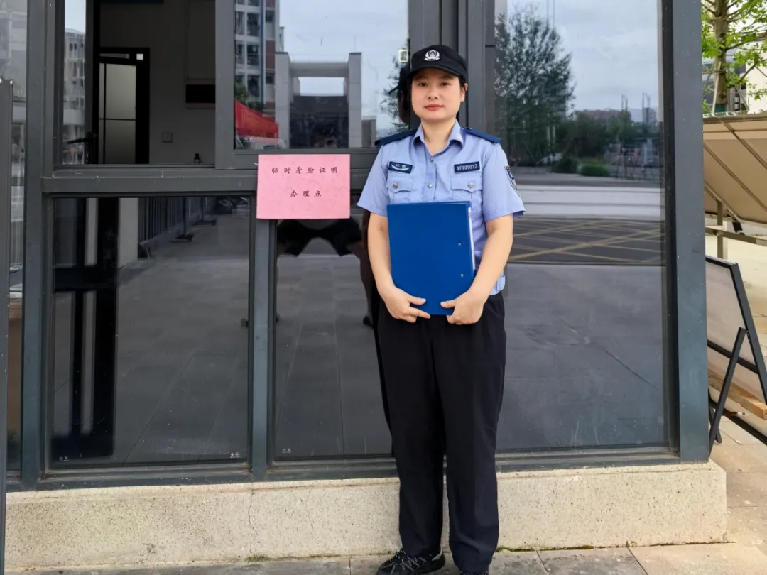 逐梦中考,信丰公安全力护航!-第21张图片-四季读书网 逐梦中考,信丰公安全力护航!-第21张图片-四季读书网