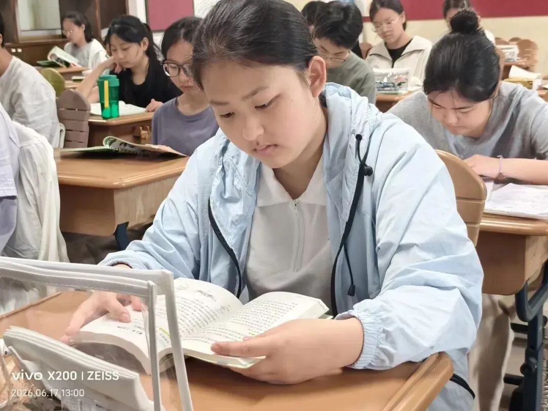 中考首日,少年登场!-第16张图片-四季读书网