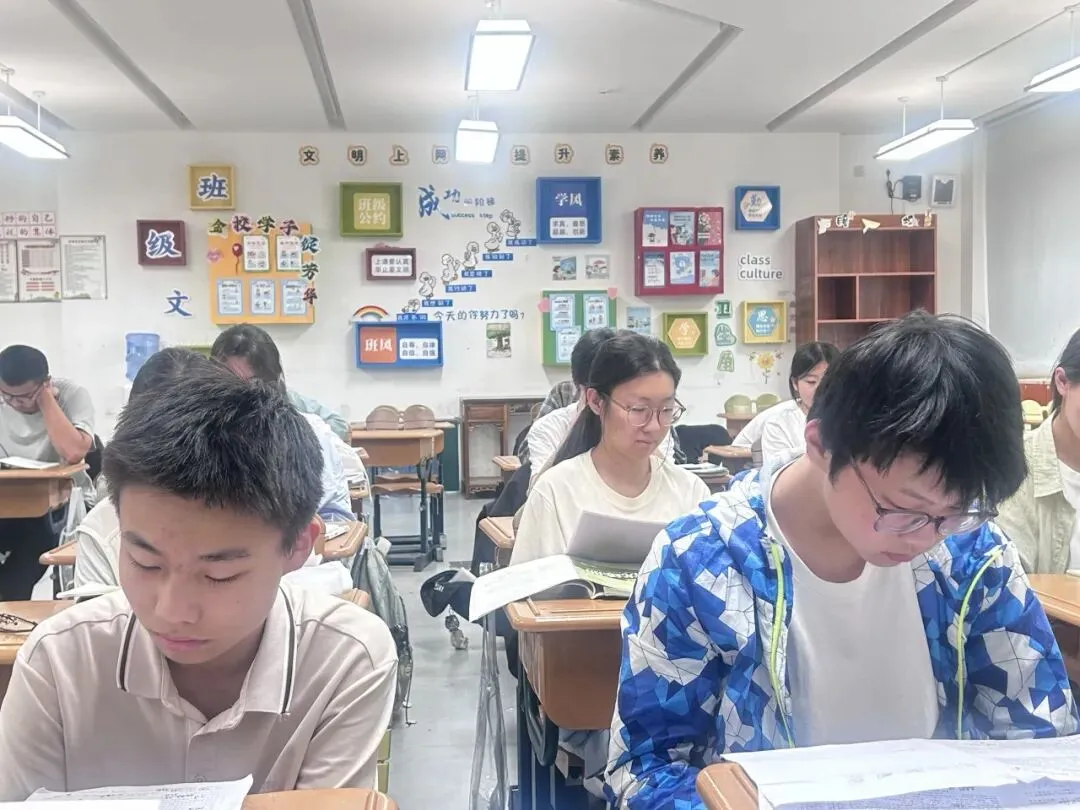 中考首日,少年登场!-第17张图片-四季读书网