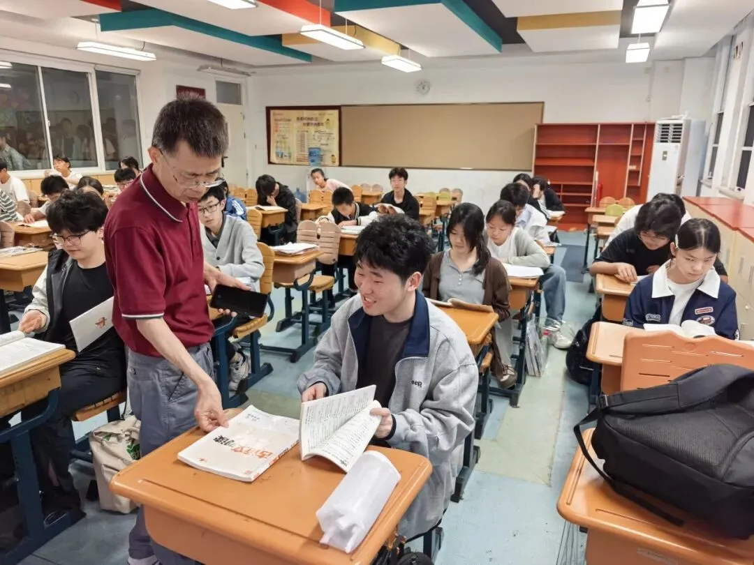 中考首日,少年登场!-第28张图片-四季读书网