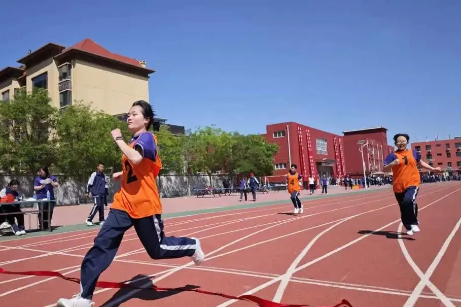 青县清州镇实验中学2026年中考直通车-第65张图片-四季读书网 青县清州镇实验中学2026年中考直通车-第65张图片-四季读书网