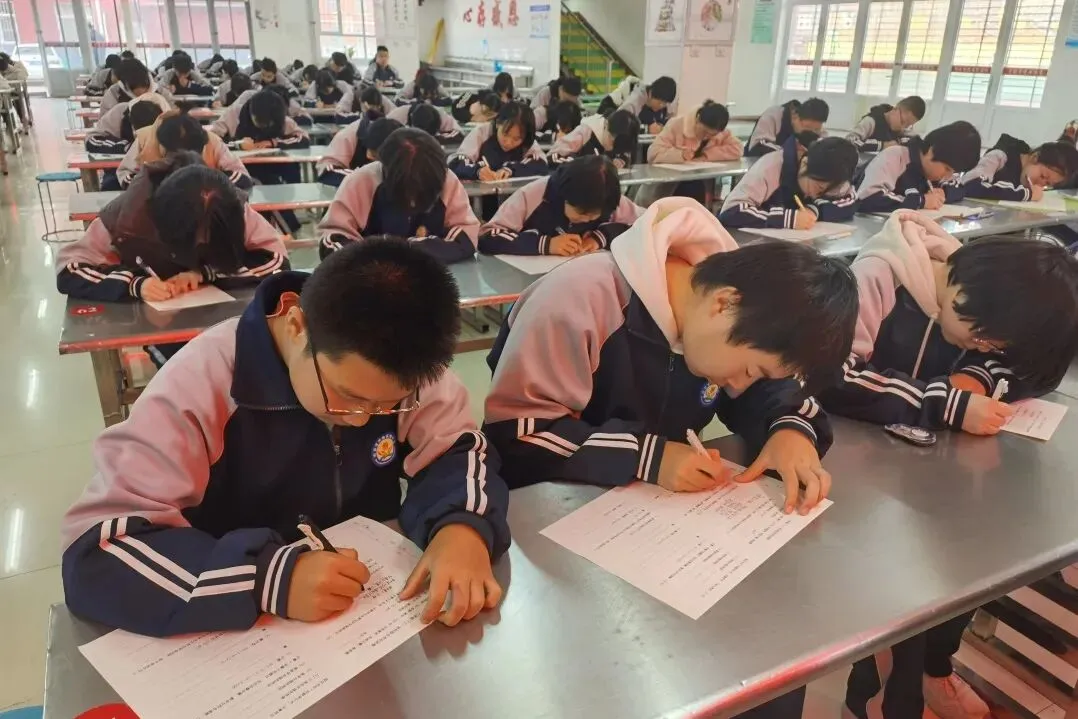 青县清州镇实验中学2026年中考直通车-第71张图片-四季读书网 青县清州镇实验中学2026年中考直通车-第71张图片-四季读书网