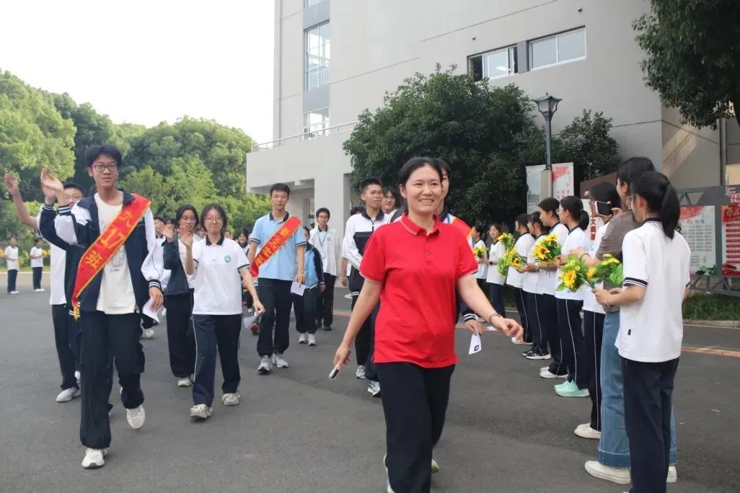 中考加油! | 执少年笔墨,绘青春华章-第21张图片-四季读书网 中考加油! | 执少年笔墨,绘青春华章-第21张图片-四季读书网