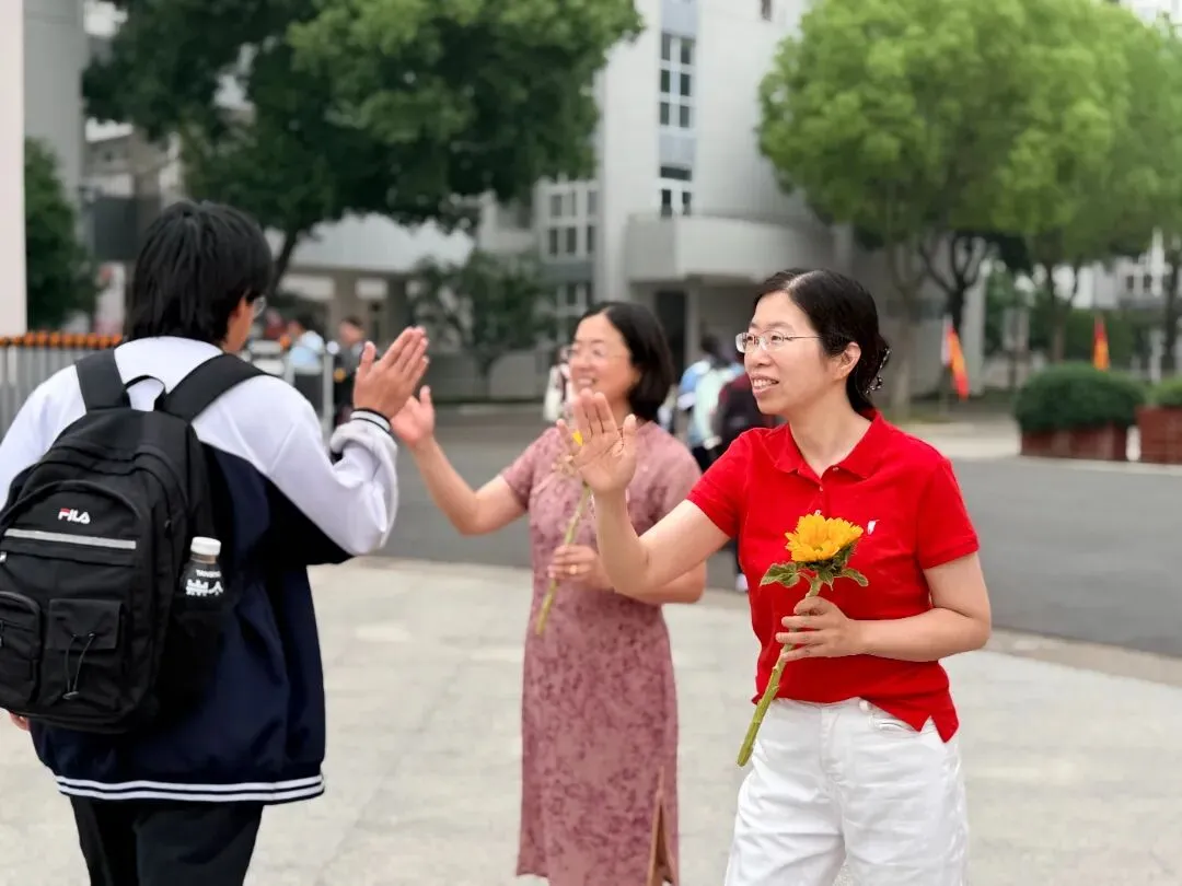 中考加油! | 执少年笔墨,绘青春华章-第30张图片-四季读书网 中考加油! | 执少年笔墨,绘青春华章-第30张图片-四季读书网