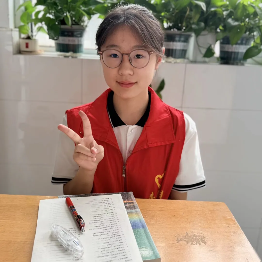 中考加油! | 执少年笔墨,绘青春华章-第43张图片-四季读书网 中考加油! | 执少年笔墨,绘青春华章-第43张图片-四季读书网
