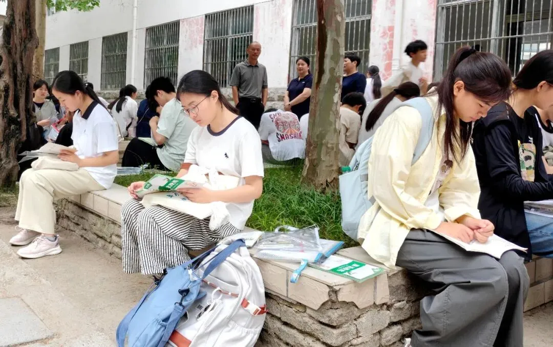 中考首日!铜山少年,加油!-第4张图片-四季读书网 中考首日!铜山少年,加油!-第4张图片-四季读书网