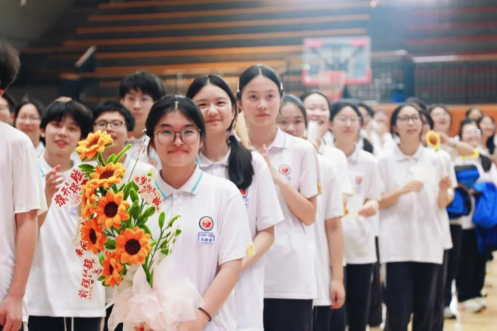 中考加油!明麓少年全力冲!-第22张图片-四季读书网 中考加油!明麓少年全力冲!-第22张图片-四季读书网