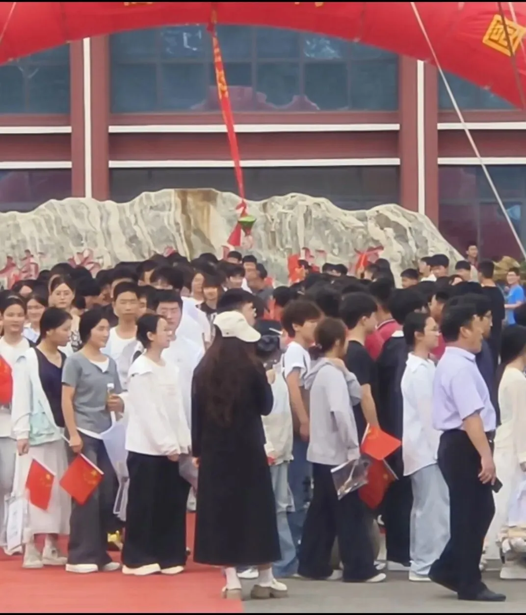 乘风破浪冲中考,披荆斩棘圆梦想 ——中考必胜-第32张图片-四季读书网