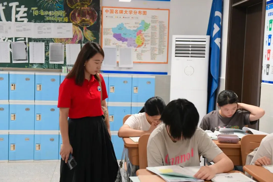中考首日 | 三年砺剑,乘风逐梦-第23张图片-四季读书网