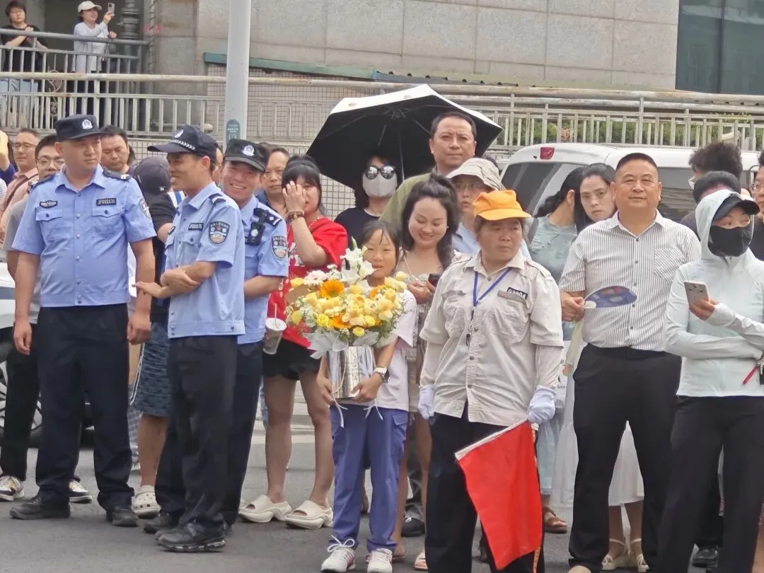 中考作文,盐中答卷——无解方程,多种答案-第11张图片-四季读书网