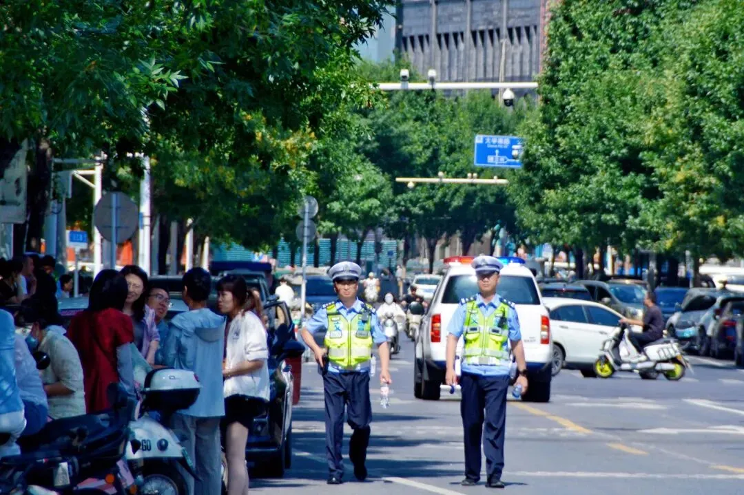必看:2026中考期间,郑州家长送考可以线上申报-第9张图片-四季读书网 必看:2026中考期间,郑州家长送考可以线上申报-第9张图片-四季读书网