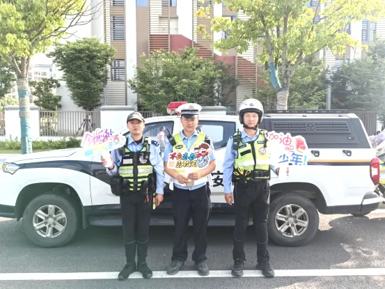 【中考动态】青春不散 未来可期——无锡市滨湖区南泉中学2026年圆满收官-第18张图片-四季读书网 【中考动态】青春不散 未来可期——无锡市滨湖区南泉中学2026年圆满收官-第18张图片-四季读书网