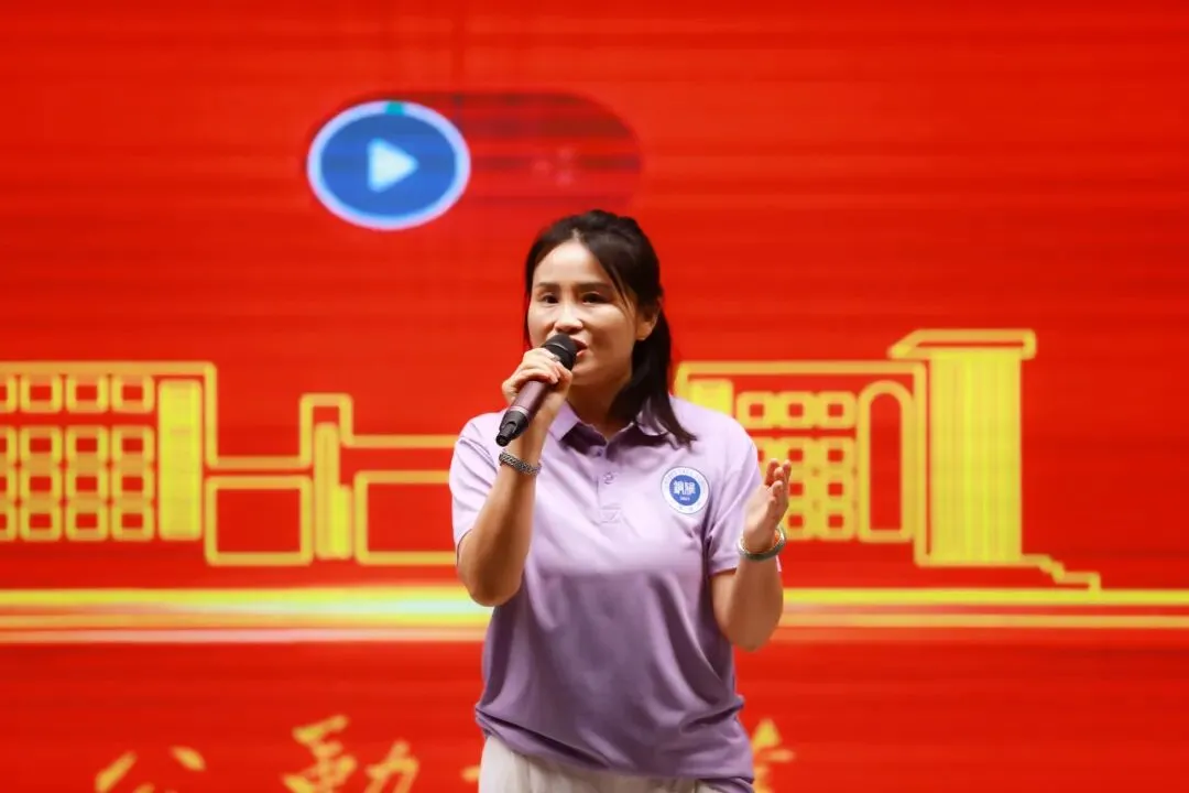 以蜕变感铜雅之恩 以成长赴中考之约丨记我校2026届学生中考动员大会-第82张图片-四季读书网 以蜕变感铜雅之恩 以成长赴中考之约丨记我校2026届学生中考动员大会-第82张图片-四季读书网