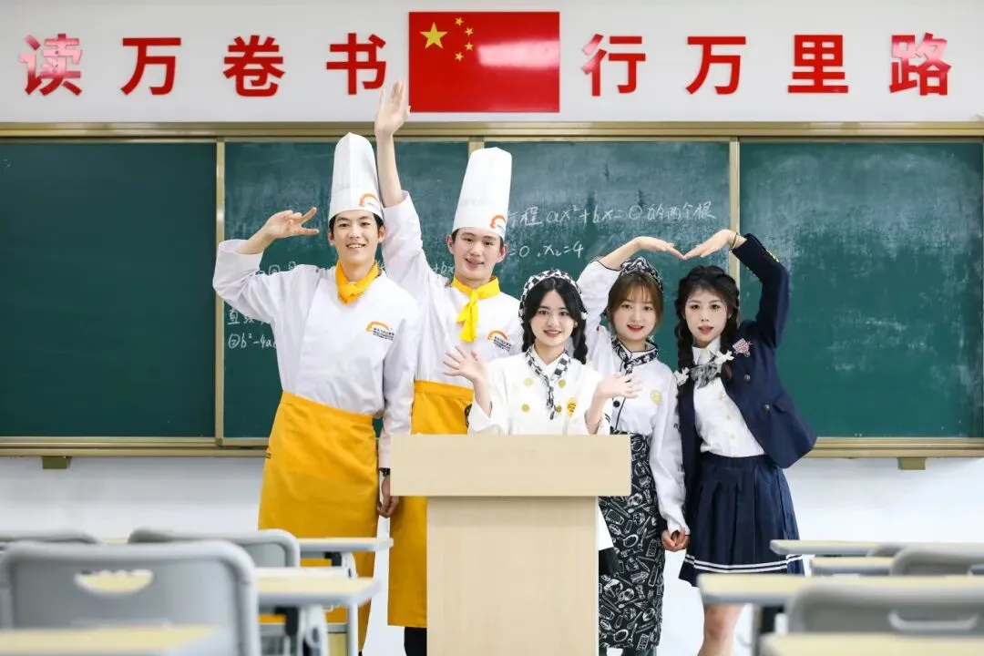 中考出分倒计时!多一个准备,多一份选择,给孩子提前择校有优势-第15张图片-四季读书网 中考出分倒计时!多一个准备,多一份选择,给孩子提前择校有优势-第15张图片-四季读书网