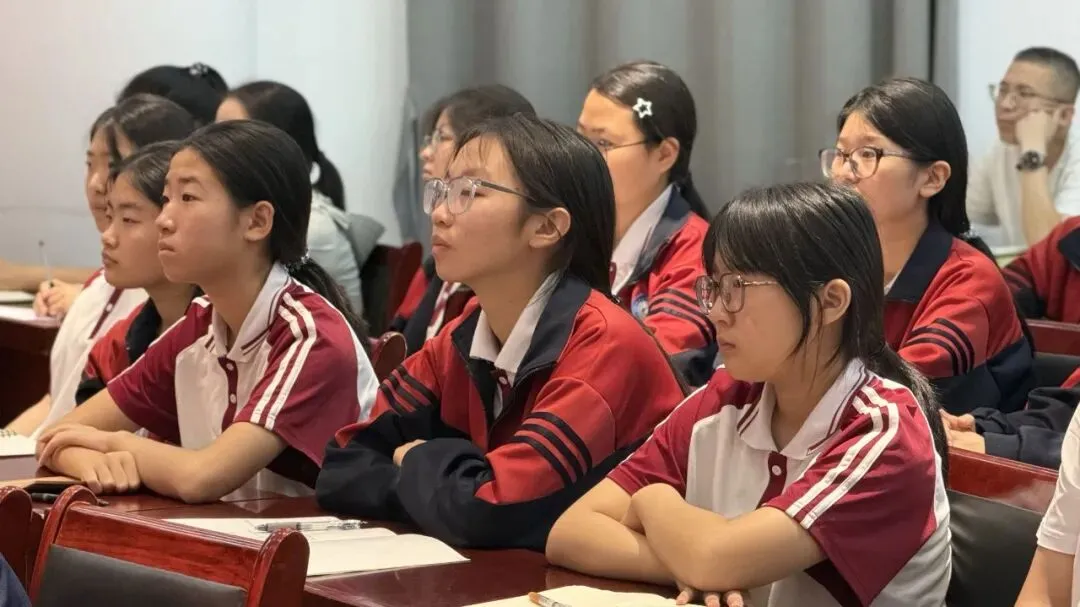 以心为舟楫,破浪赴中考——初三考前心理辅导专题活动纪实-第19张图片-四季读书网 以心为舟楫,破浪赴中考——初三考前心理辅导专题活动纪实-第19张图片-四季读书网