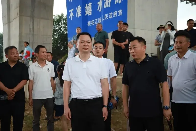 周登高督导调研中考和龙舟活动安全工作-第3张图片-四季读书网