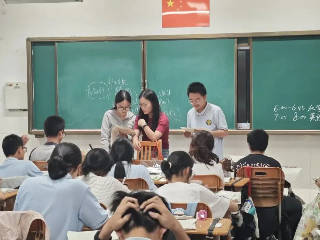 中考第三天,奋斗的青春永不落幕!!!-第23张图片-四季读书网