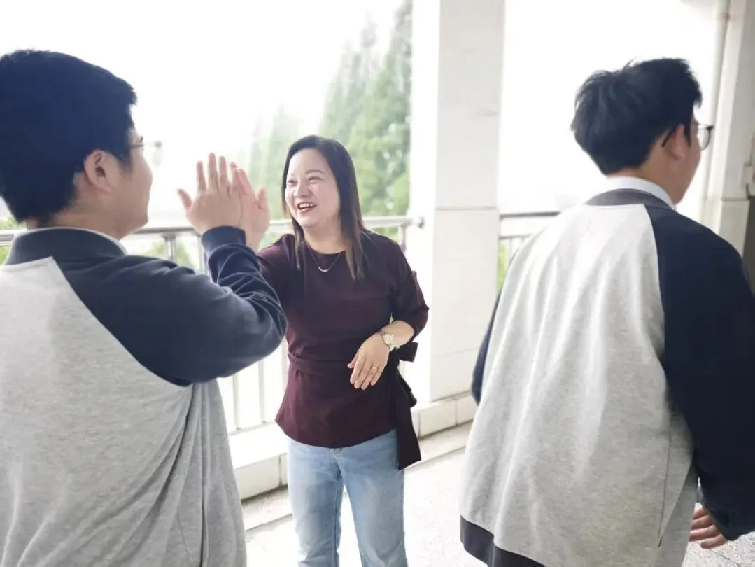 中考第三天,奋斗的青春永不落幕!!!-第44张图片-四季读书网