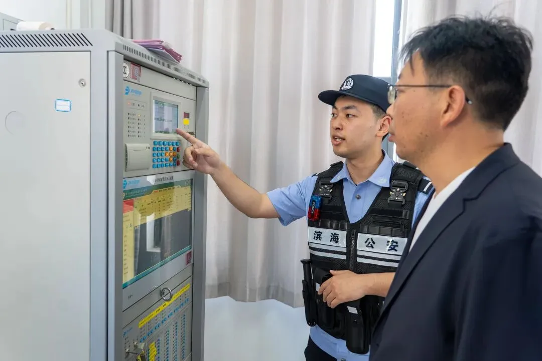 交卷!中考收官,守护永不落幕!-第16张图片-四季读书网 交卷!中考收官,守护永不落幕!-第16张图片-四季读书网