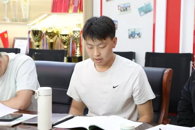 精研高考真题 优化讲评课堂 科学规划备考——新城区物理专项教研活动圆满举行-第15张图片-四季读书网 精研高考真题 优化讲评课堂 科学规划备考——新城区物理专项教研活动圆满举行-第15张图片-四季读书网