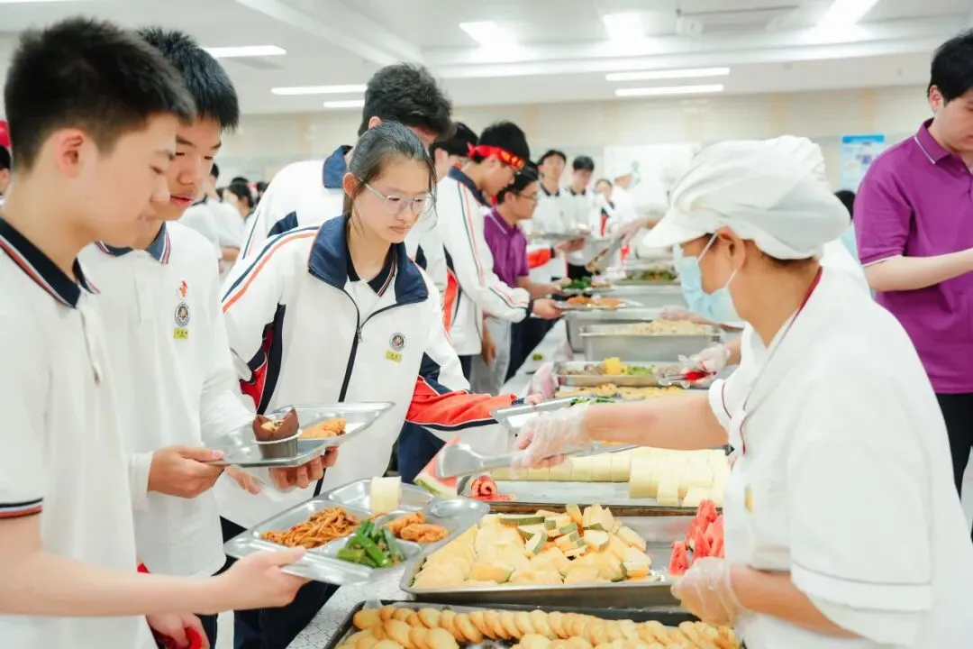 中考加油 | 迎战中考,我们以“食”力护航-第30张图片-四季读书网 中考加油 | 迎战中考,我们以“食”力护航-第30张图片-四季读书网