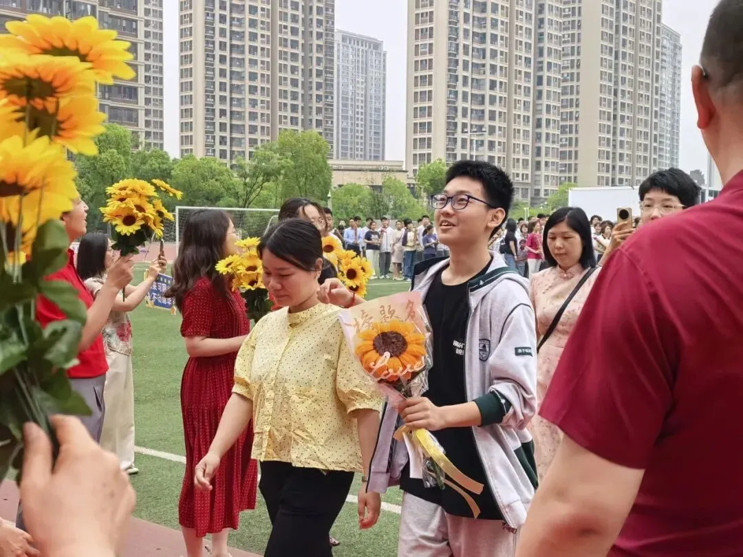 【附中燕子矶初中部】中考加油,圆梦未来-第22张图片-四季读书网 【附中燕子矶初中部】中考加油,圆梦未来-第22张图片-四季读书网