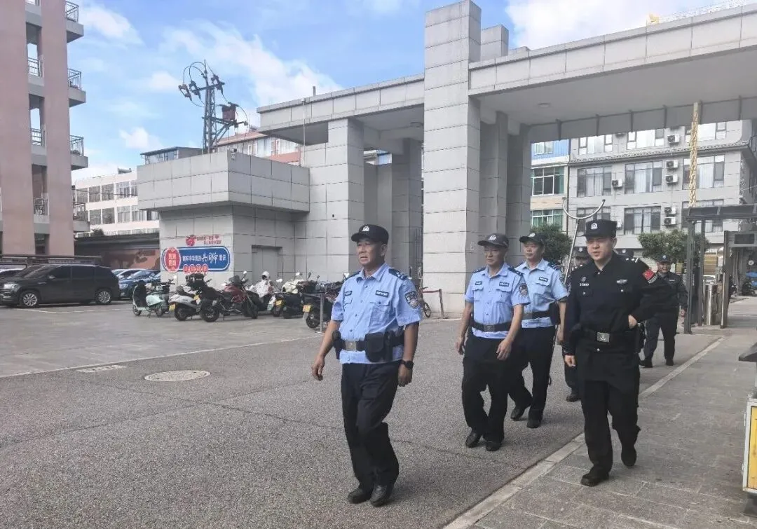 大理市警方圆满完成2026年中考安保-第10张图片-四季读书网