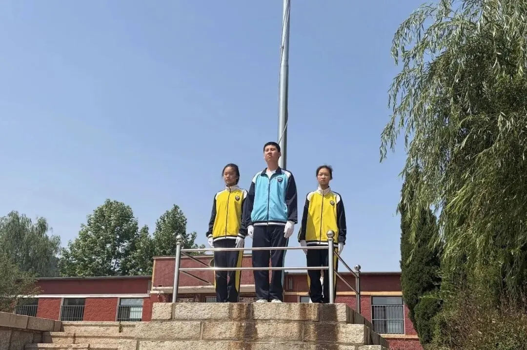学生成长课程之中考动员活动-第4张图片-四季读书网