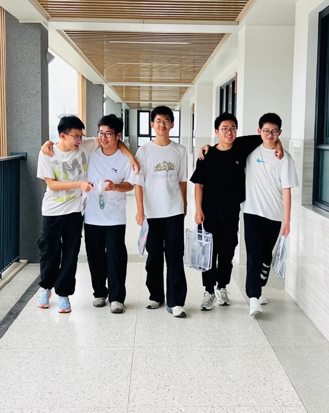 中考收官 l 梅里少年,请赴山海!-第6张图片-四季读书网