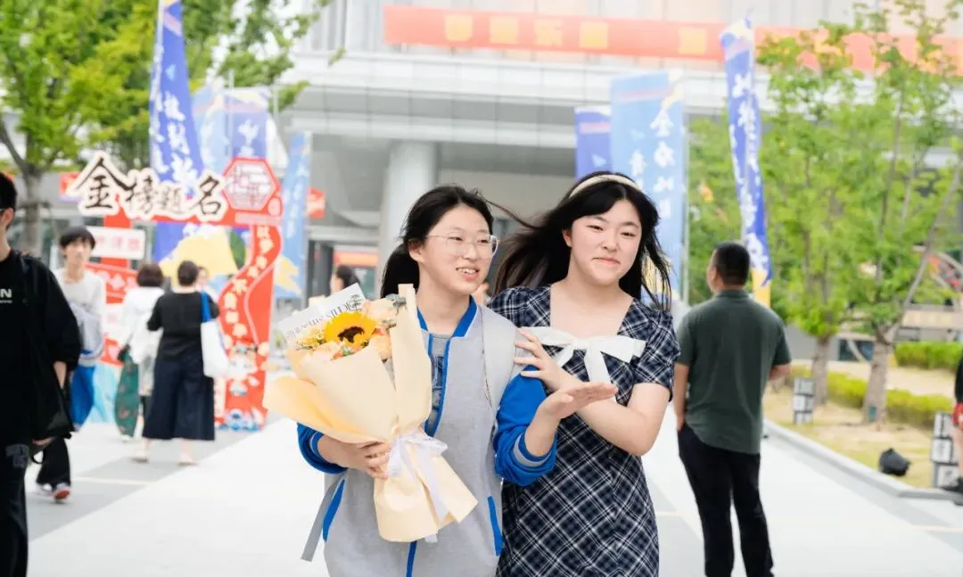 中考收官 l 梅里少年,请赴山海!-第58张图片-四季读书网