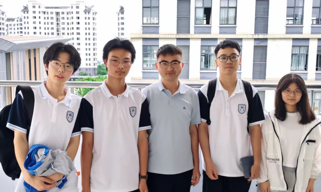 中考收官 l 梅里少年,请赴山海!-第66张图片-四季读书网