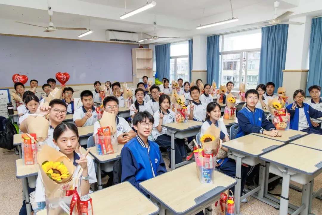做自己的英雄 | 温州十七中激情中考壮行,为2026届学子逐梦护航-第35张图片-四季读书网