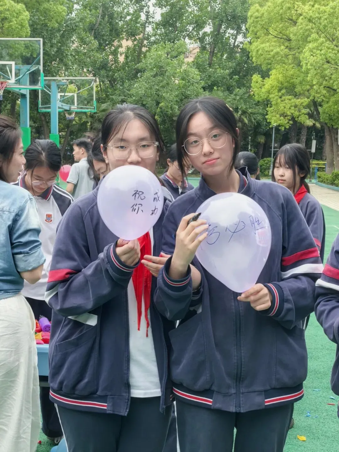 凝心聚力,决胜中考!——暖心赋能,上海市民办锦秋学校为中考学子保驾护航!-第34张图片-四季读书网