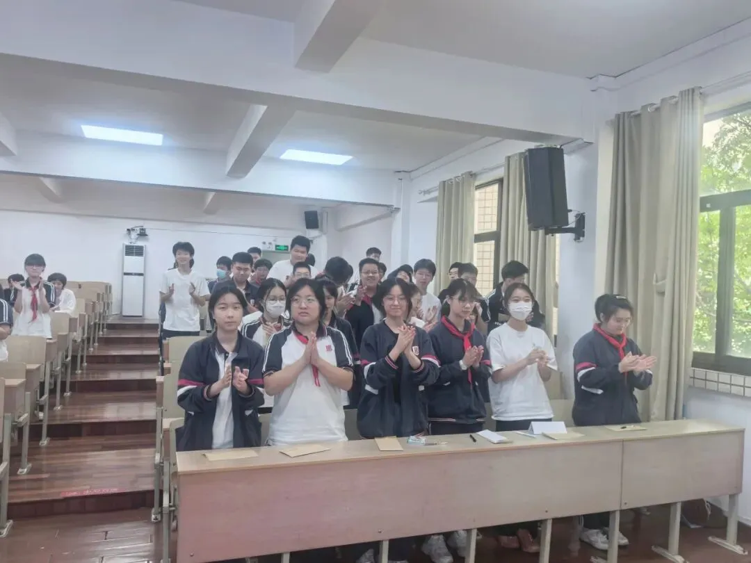 凝心聚力,决胜中考!——暖心赋能,上海市民办锦秋学校为中考学子保驾护航!-第38张图片-四季读书网