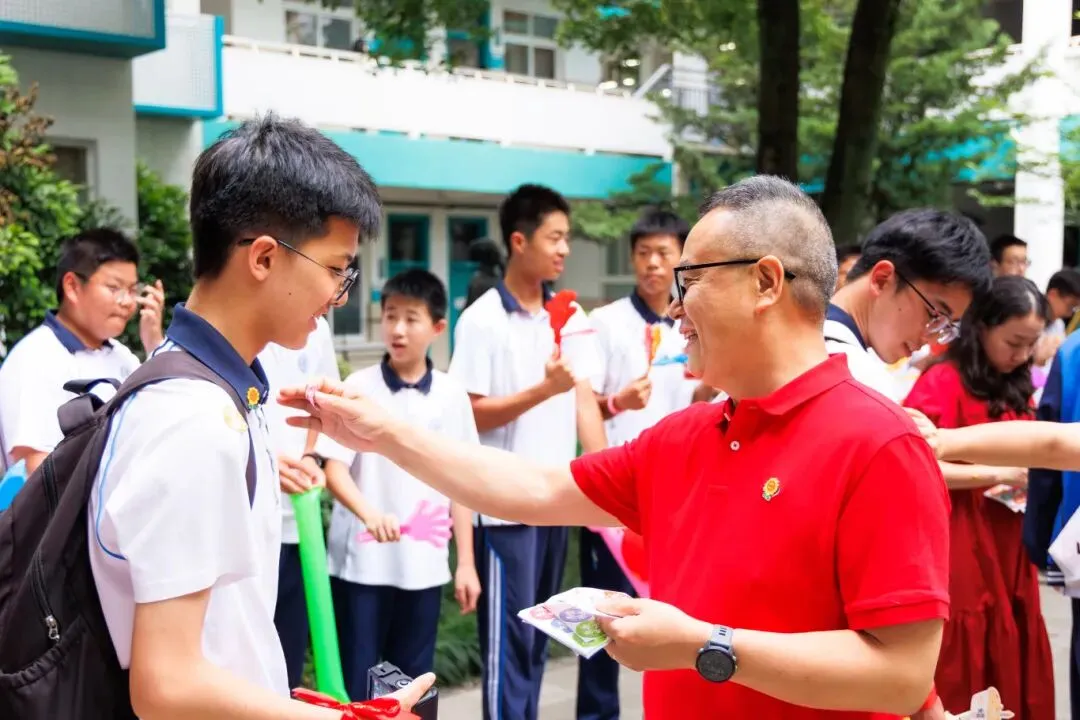 做自己的英雄 | 温州十七中激情中考壮行,为2026届学子逐梦护航-第44张图片-四季读书网