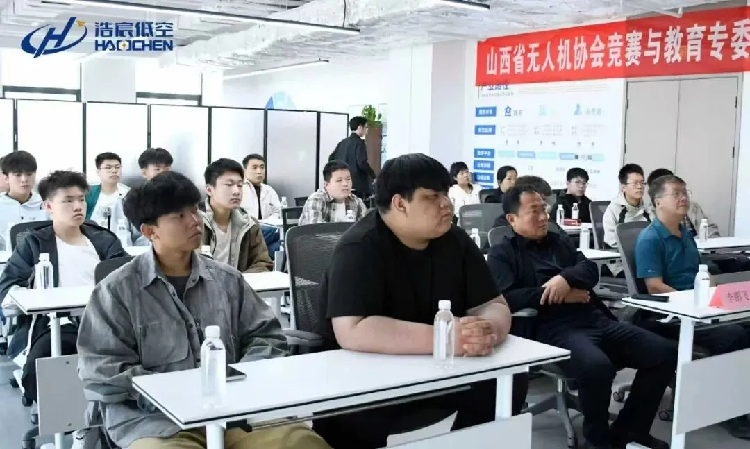端午遇中考|2026年考生择校新风口:CAAC无人机执照,解锁低分逆袭新路径-第3张图片-四季读书网 端午遇中考|2026年考生择校新风口:CAAC无人机执照,解锁低分逆袭新路径-第3张图片-四季读书网