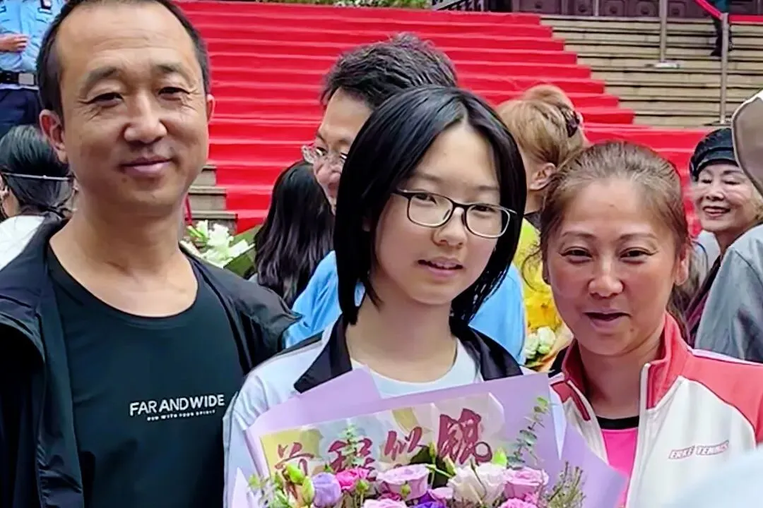 中考 | 数学和语文“奇”出亮点!听听云附一二一和师大实验一二一的考生们怎么评-第65张图片-四季读书网 中考 | 数学和语文“奇”出亮点!听听云附一二一和师大实验一二一的考生们怎么评-第65张图片-四季读书网