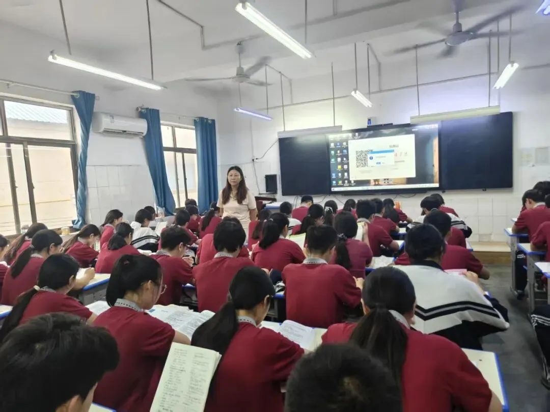 众志成城,誓赢中考-第8张图片-四季读书网