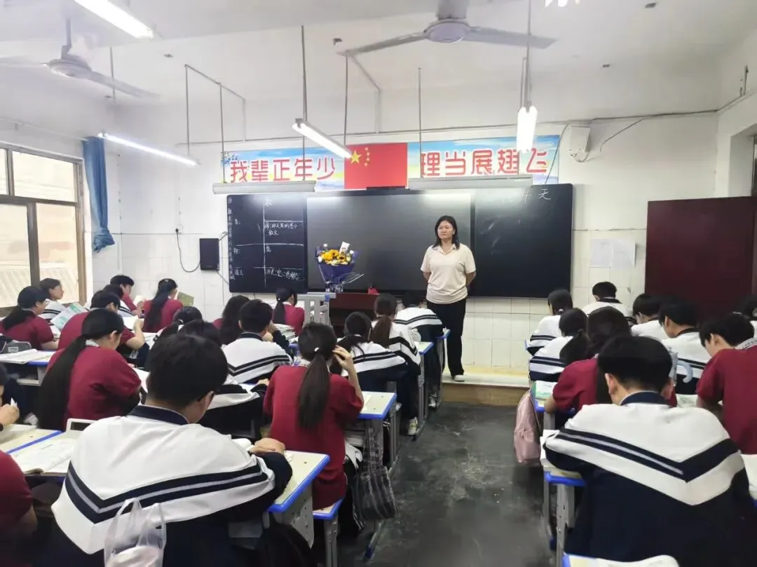 众志成城,誓赢中考-第12张图片-四季读书网