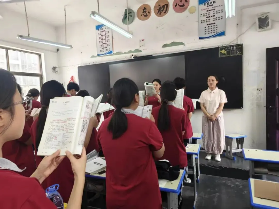 众志成城,誓赢中考-第20张图片-四季读书网