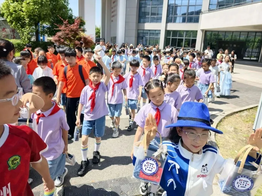 赴一场中考之约,勇敢做自己的英雄-第42张图片-四季读书网 赴一场中考之约,勇敢做自己的英雄-第42张图片-四季读书网