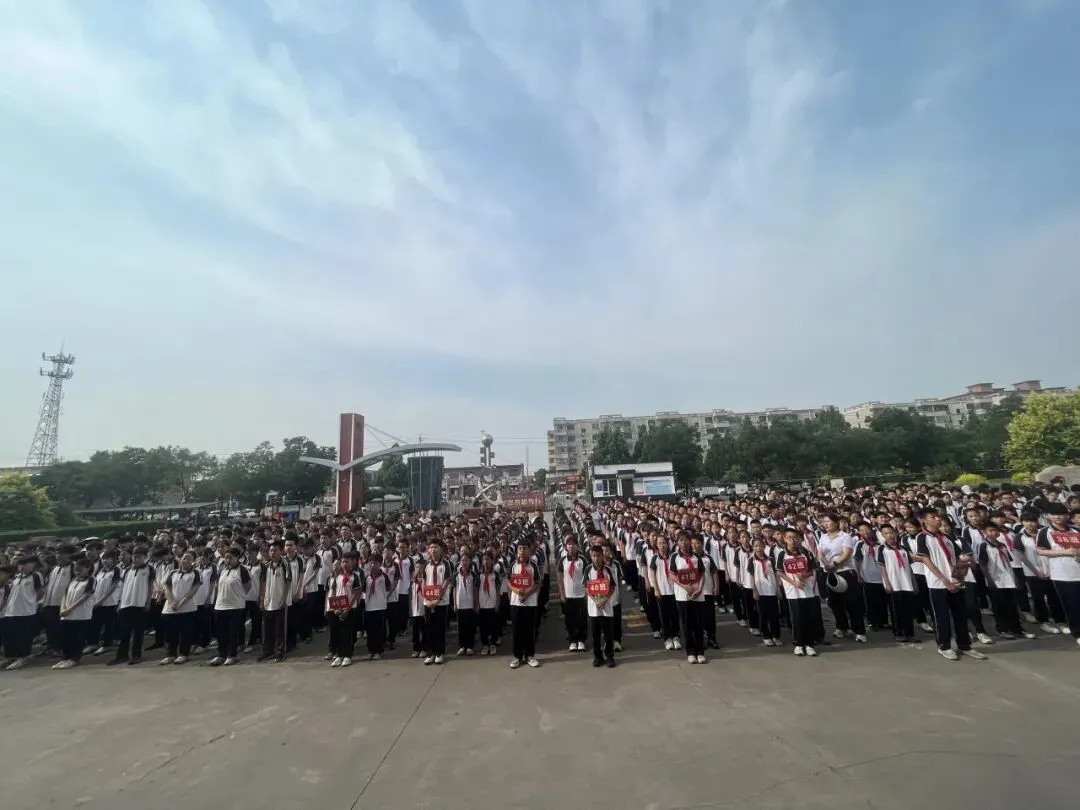 【大孝堡·中考特辑】薪火赓续逐梦路安全护航助成长——大孝堡九年制学校专题活动-第15张图片-四季读书网 【大孝堡·中考特辑】薪火赓续逐梦路安全护航助成长——大孝堡九年制学校专题活动-第15张图片-四季读书网